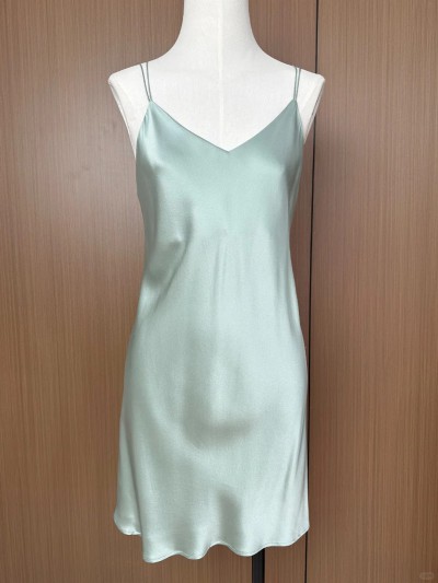 dongguan silk robe dongguan silk slip dongguan silk sleep dress dongguan silk pajamas dongguan men silk pajamas dongguan lingerie dongguan underwear dongguan sexy pajamas dongguan brassiere 