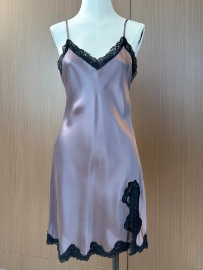 dongguan silk robe dongguan silk slip dongguan silk sleep dress dongguan silk pajamas dongguan men silk pajamas dongguan lingerie dongguan underwear dongguan sexy pajamas dongguan brassiere 