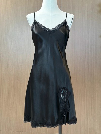 dongguan silk robe dongguan silk slip dongguan silk sleep dress dongguan silk pajamas dongguan men silk pajamas dongguan lingerie dongguan underwear dongguan sexy pajamas dongguan brassiere 