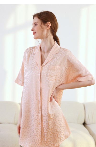 dongguan silk robe dongguan silk slip dongguan silk sleep dress dongguan silk pajamas dongguan men silk pajamas dongguan lingerie dongguan underwear dongguan sexy pajamas dongguan brassiere 