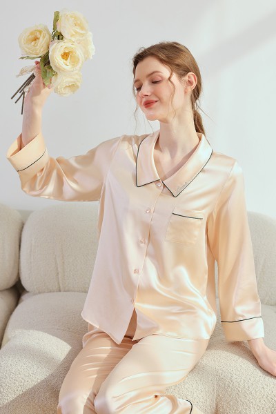 dongguan silk robe dongguan silk slip dongguan silk sleep dress dongguan silk pajamas dongguan men silk pajamas dongguan lingerie dongguan underwear dongguan sexy pajamas dongguan brassiere 