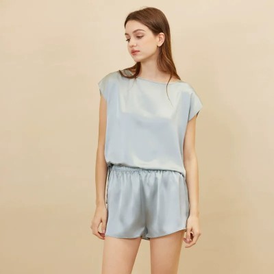 dongguan silk robe dongguan silk slip dongguan silk sleep dress dongguan silk pajamas dongguan men silk pajamas dongguan lingerie dongguan underwear dongguan sexy pajamas dongguan brassiere 