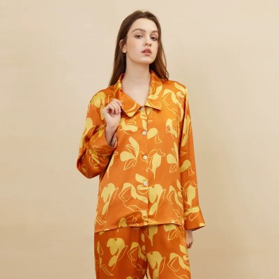 dongguan silk robe dongguan silk slip dongguan silk sleep dress dongguan silk pajamas dongguan men silk pajamas dongguan lingerie dongguan underwear dongguan sexy pajamas dongguan brassiere 