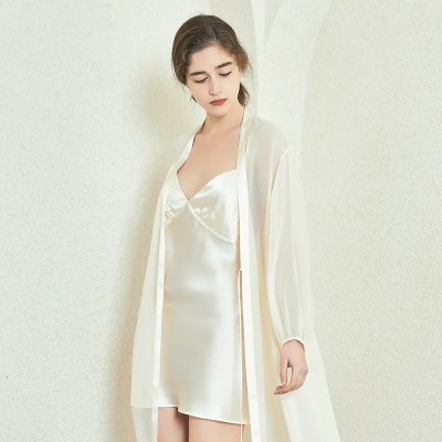 dongguan silk robe dongguan silk slip dongguan silk sleep dress dongguan silk pajamas dongguan men silk pajamas dongguan lingerie dongguan underwear dongguan sexy pajamas dongguan brassiere 
