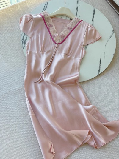dongguan silk robe dongguan silk slip dongguan silk sleep dress dongguan silk pajamas dongguan men silk pajamas dongguan lingerie dongguan underwear dongguan sexy pajamas dongguan brassiere 