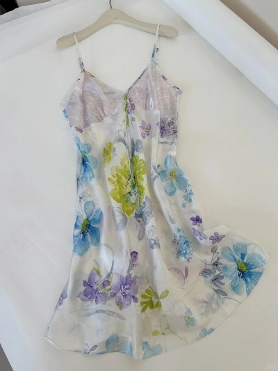 dongguan silk robe dongguan silk slip dongguan silk sleep dress dongguan silk pajamas dongguan men silk pajamas dongguan lingerie dongguan underwear dongguan sexy pajamas dongguan brassiere 