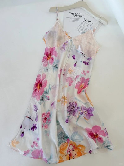 dongguan silk robe dongguan silk slip dongguan silk sleep dress dongguan silk pajamas dongguan men silk pajamas dongguan lingerie dongguan underwear dongguan sexy pajamas dongguan brassiere 