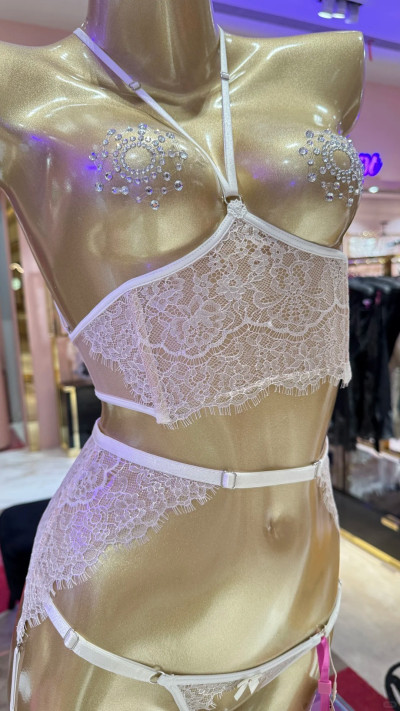 dongguan silk robe dongguan silk slip dongguan silk sleep dress dongguan silk pajamas dongguan men silk pajamas dongguan lingerie dongguan underwear dongguan sexy pajamas dongguan brassiere 